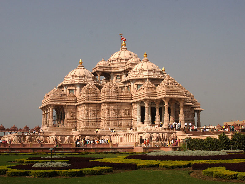 #2A.Top Ten 1. Akshardham.Insert After...paragraph 2 After..'collection of animal fables. TAG... Coutesy of Wikipedia.